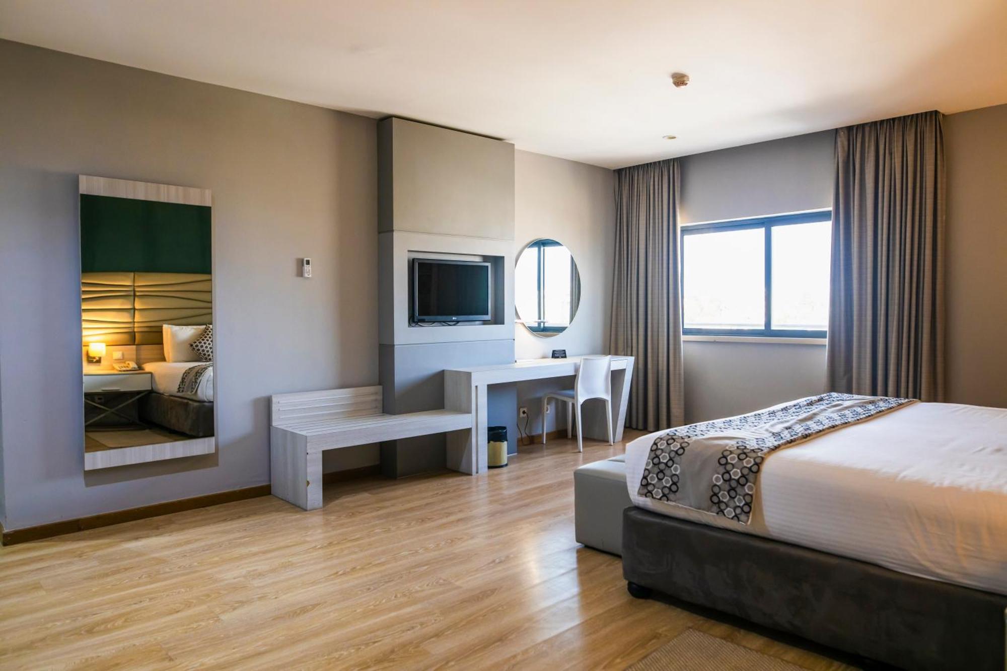 Hotel Maputo Lda Bagian luar foto